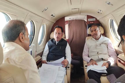 मुख्यमंत्री विष्णु देव साय ने बस्तर के बाढ़ प्रभावित क्षेत्रों का हवाई और जमीनी सर्वेक्षण किया