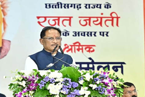 श्रमवीर समाज की रीढ़ हैं, उनके योगदान से ही विकसित छग का सपना होगा साकार : CM साय